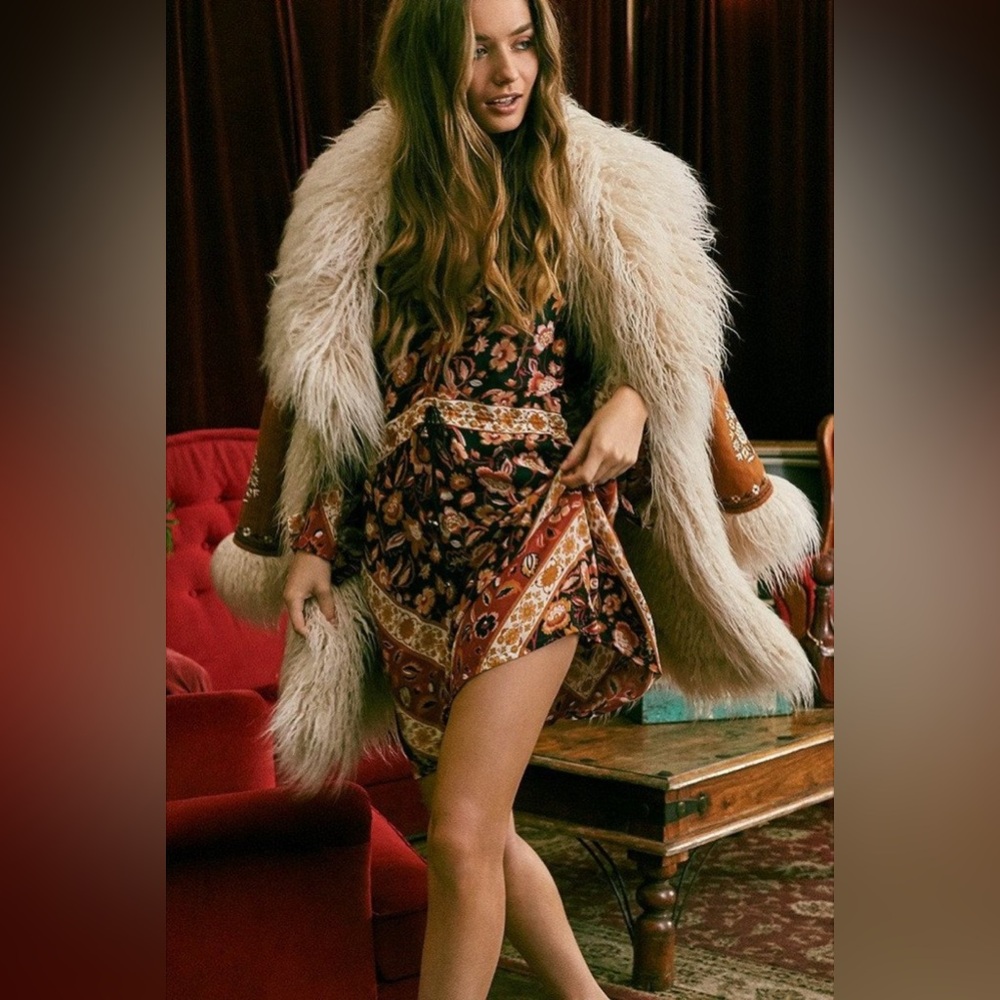Rust 70s Mini Dress - Picture 6 of 7